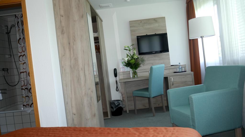 Komfort Hotel Ludwigsbourg Extérieur photo