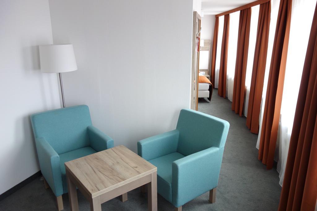 Komfort Hotel Ludwigsbourg Extérieur photo