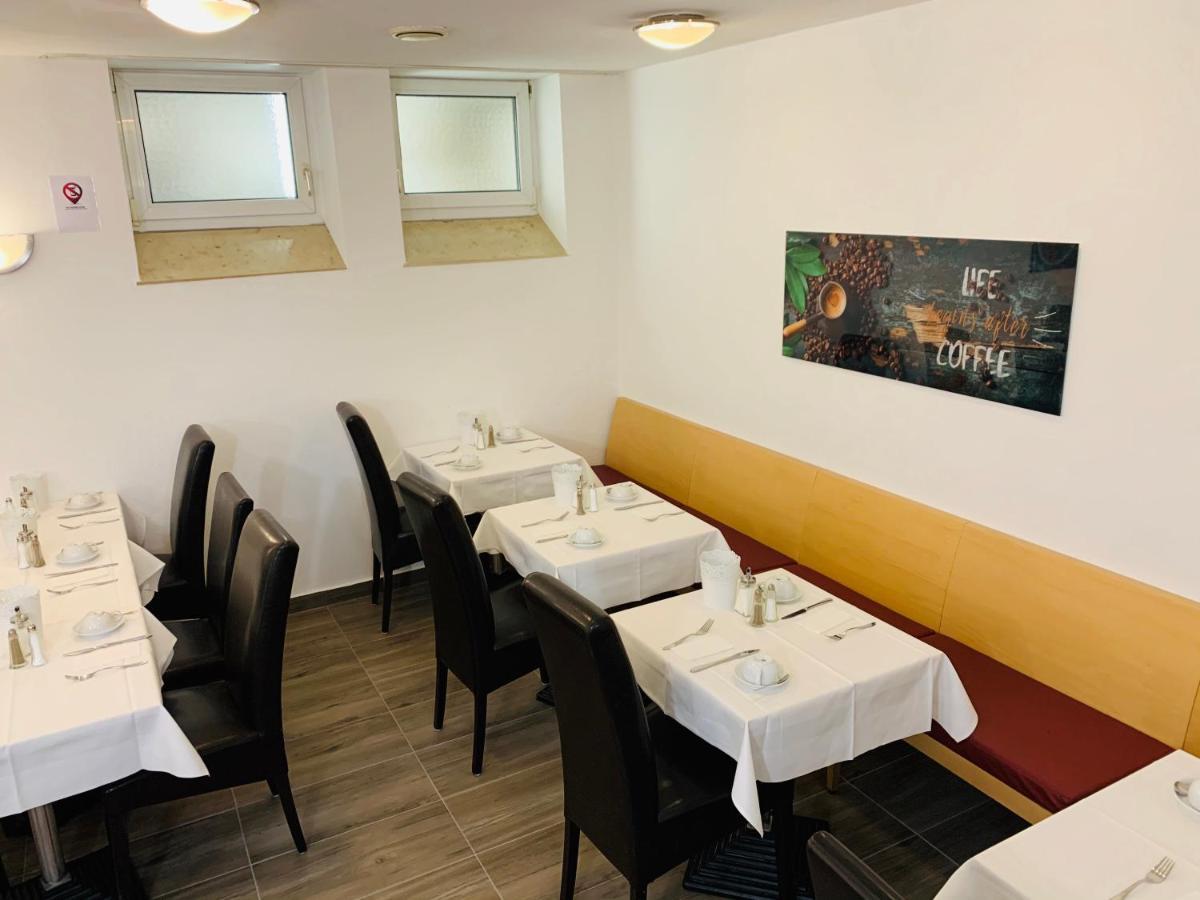 Komfort Hotel Ludwigsbourg Extérieur photo